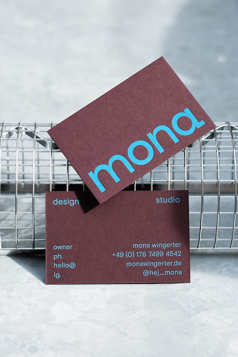 Mona-Wingerter-portfolio-grafiker-grafikdesigner-art-director-brand-design-colorplan-paper-visitenkarte-businesscard-druckveredelung-printmedien-colorblocking-logo-design-start